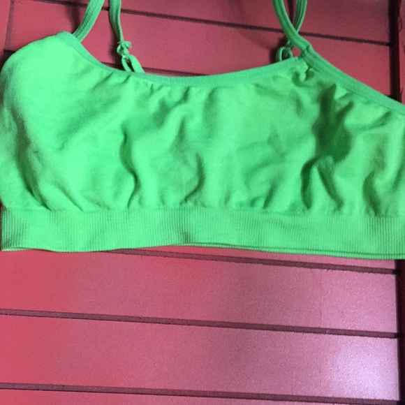 Bras - Picture 6 of 6